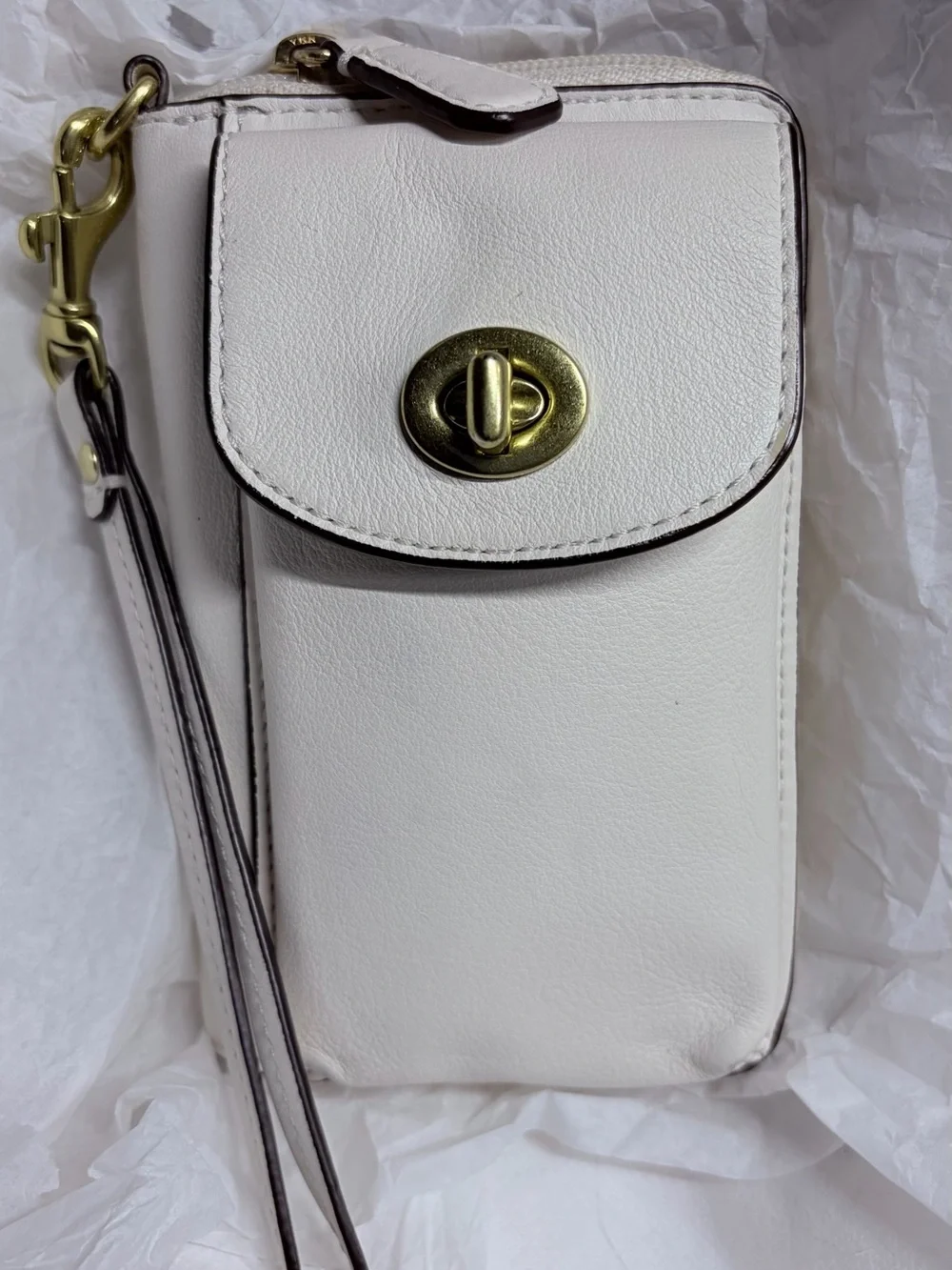 COACH Campbell Universal Leather Turnlock Wristlet Phone Crossbody Wallet